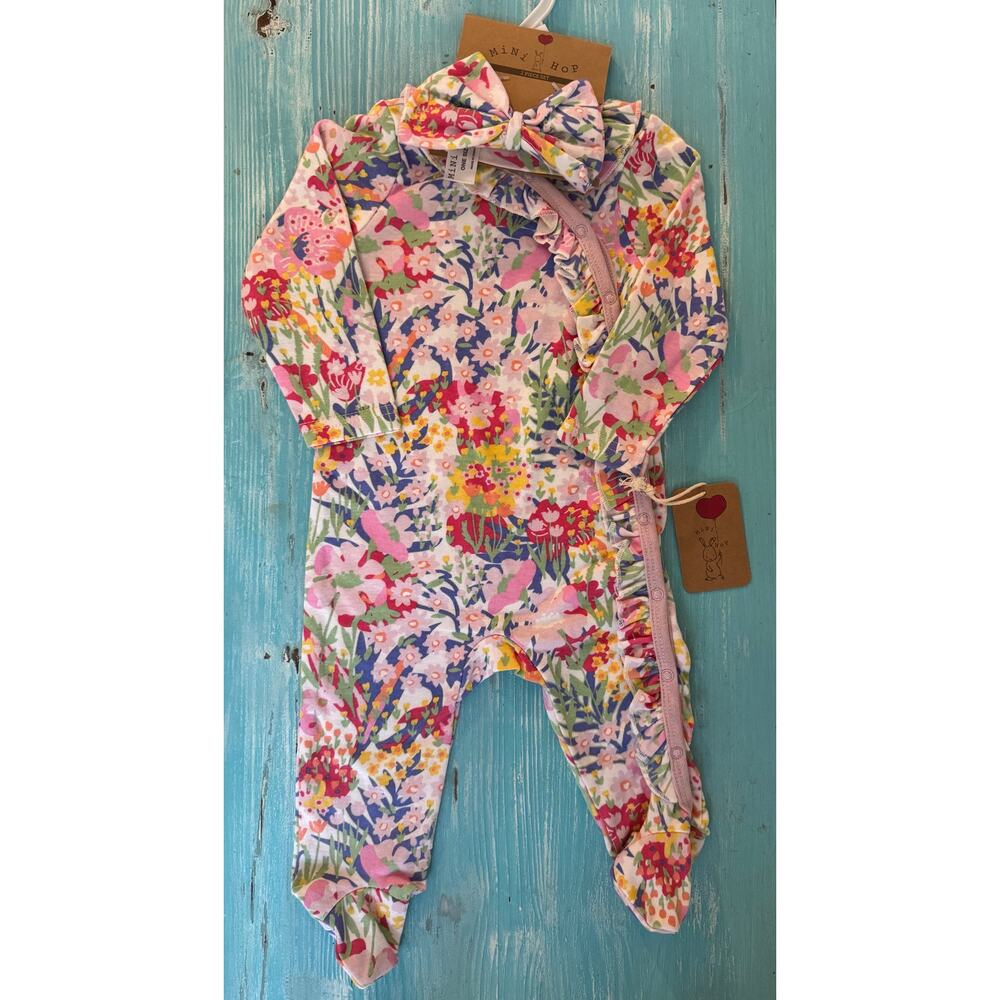 Mini Hop 2 Piece set (Outfit with Bow) Size 9 Months